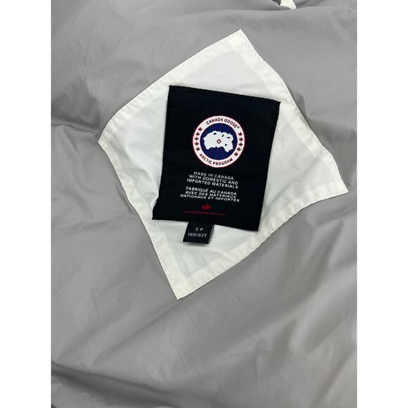 Canada Goose White White Label Everett Down Vest - Picture 12 of 16